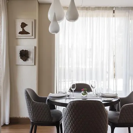 Отель Bellevue On The 5*