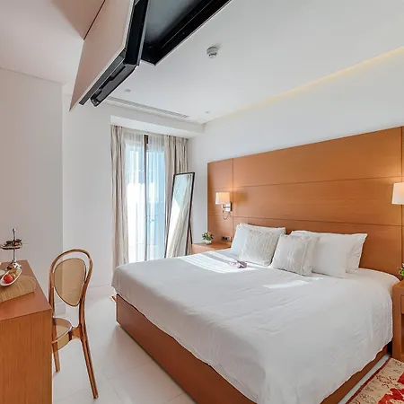 Отель Bellevue On The