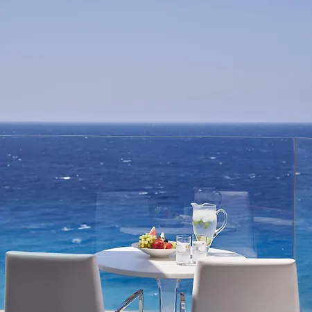 Отель Bellevue On The 5*