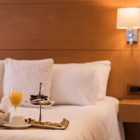 Bellevue On The 5*