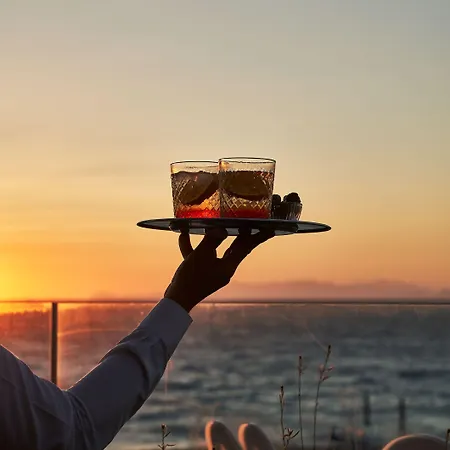 Hotel Bellevue On The 5*