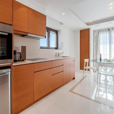 Hotel Bellevue On The Rhodes City