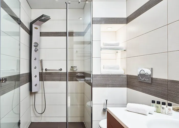 Otel Bellevue On The Rhodes City